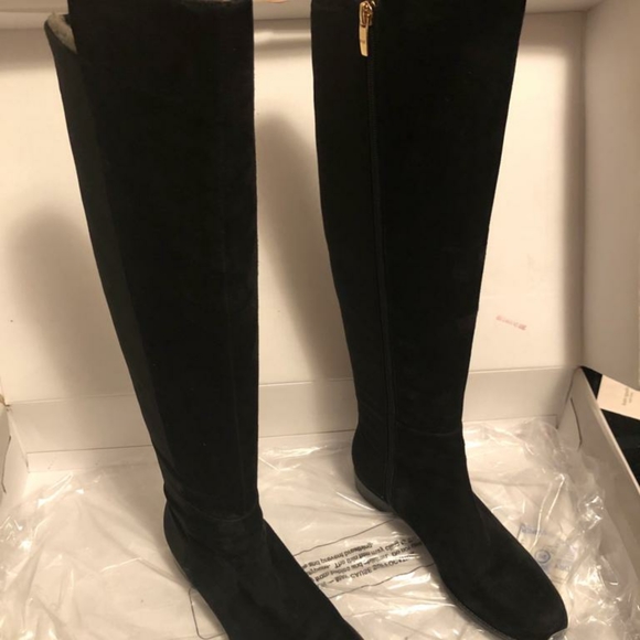 Women's Black Suede low heeled, knee-high boots - Picture 4 of 8
